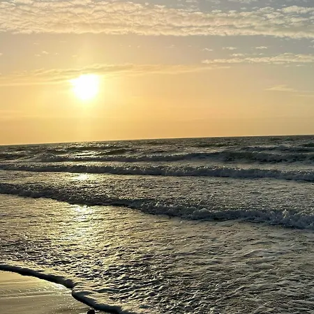 Admiralssuite - Exklusive 5-sterne-ferienwohnung Mit Westbalkon In Der Seefahrtsschule * 欧巴德伍斯图